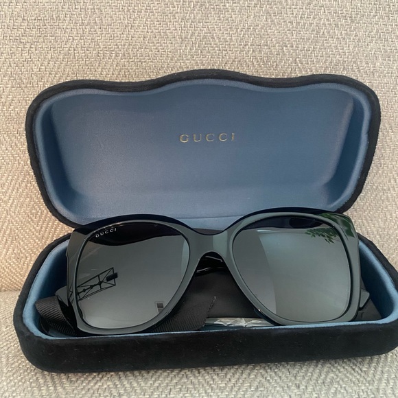 Gucci 54mm Square Sunglasses - Picture 2 of 4